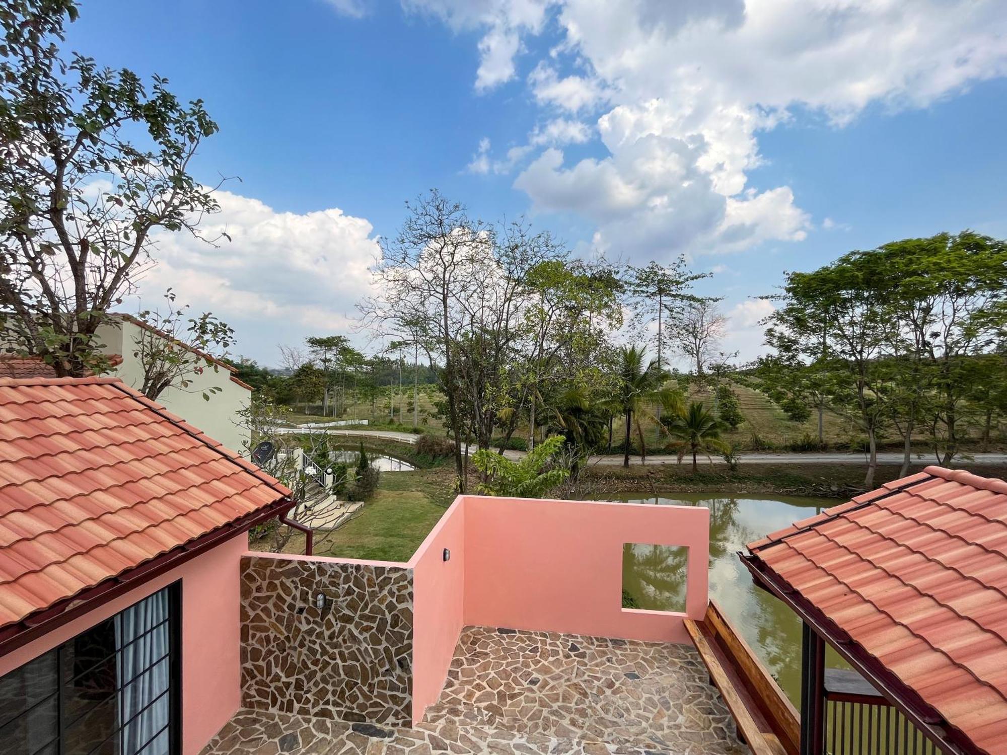 Готель Tubtao Sleepy Hill Pong Talong Номер фото